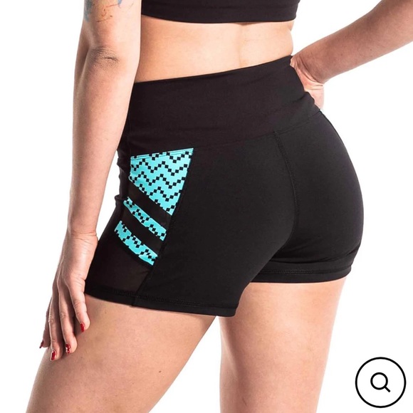 Virus Box Tech Compression Shorts - Picture 1 of 4